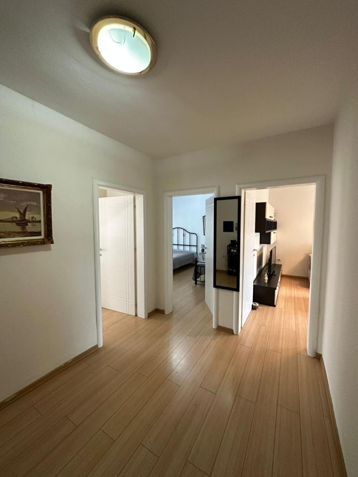 Blloku Family Apartment تيرانا المظهر الخارجي الصورة