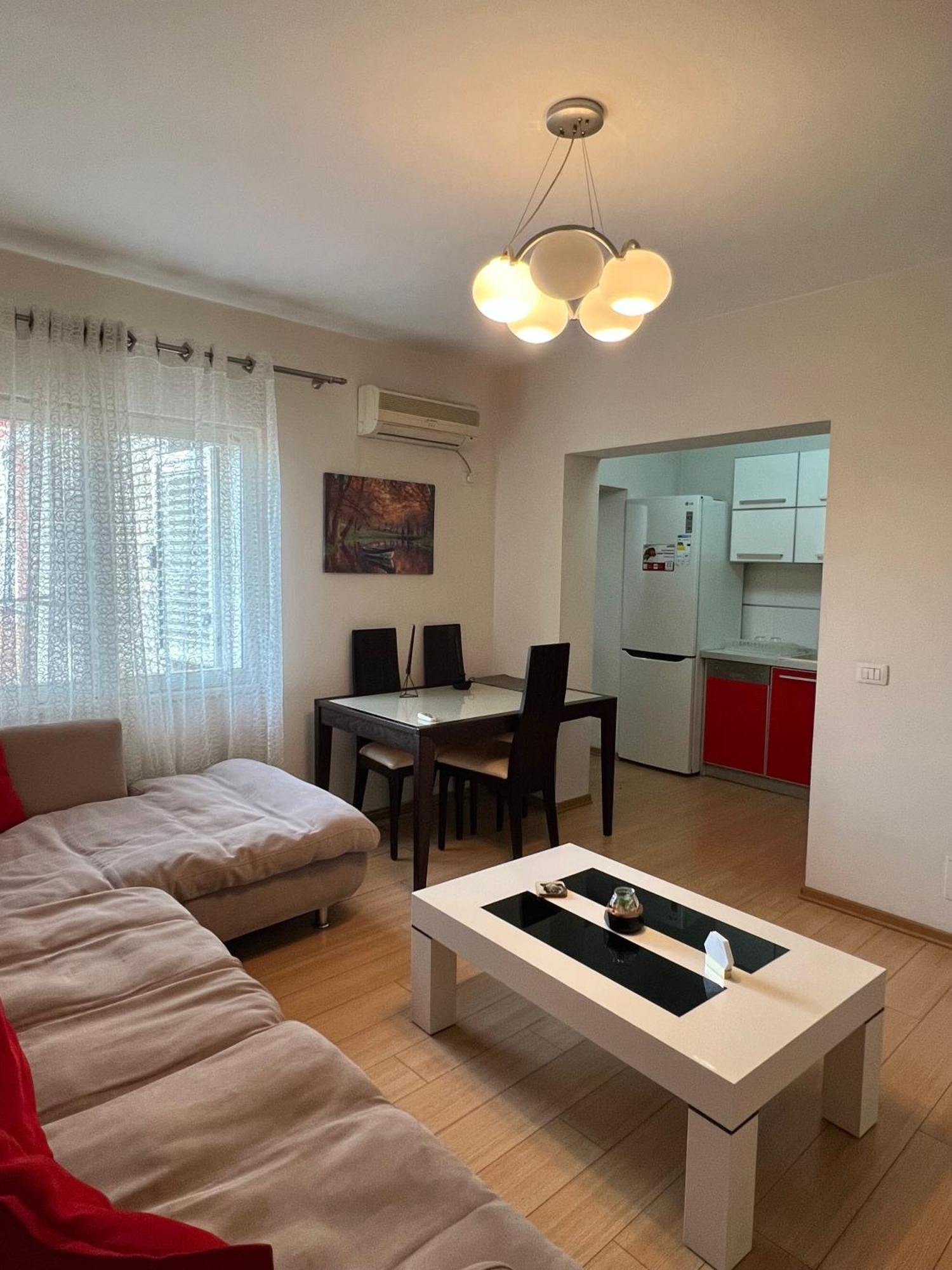 Blloku Family Apartment تيرانا المظهر الخارجي الصورة
